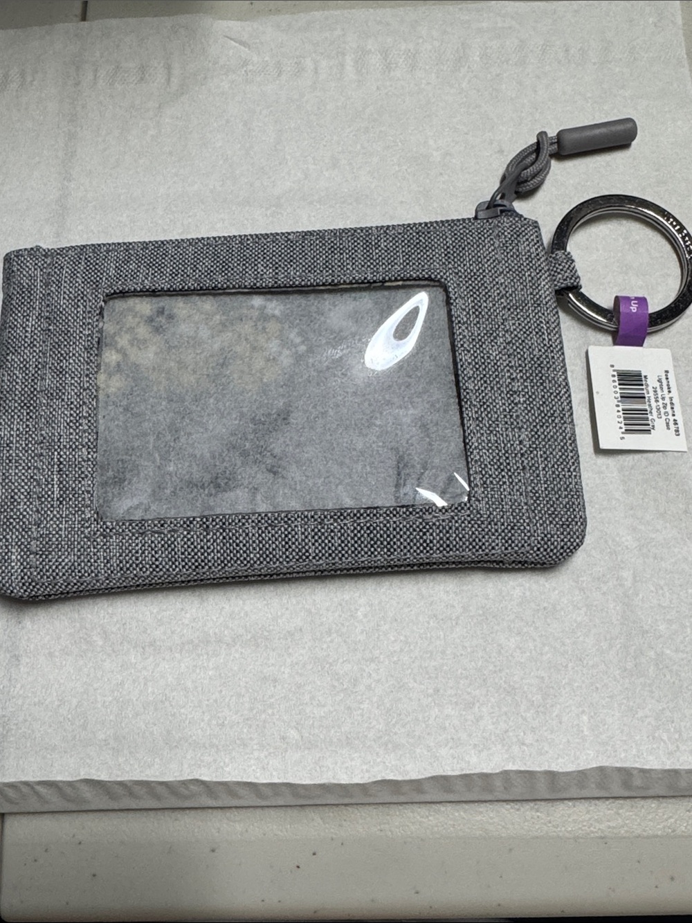 Vera Bradley Lighten Up Zip case w Keyring. - Gray